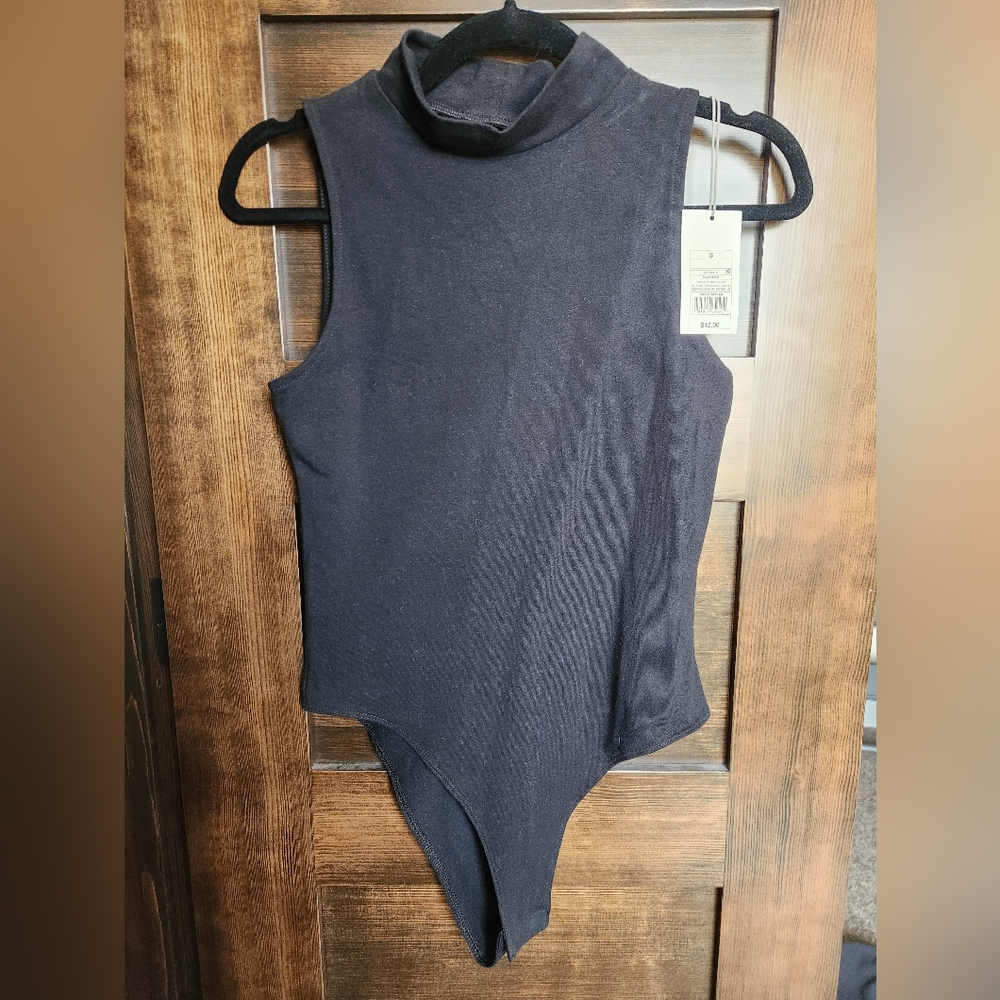 Black Sleeveless Bodysuit